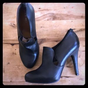 9 West platform heels size 8.5